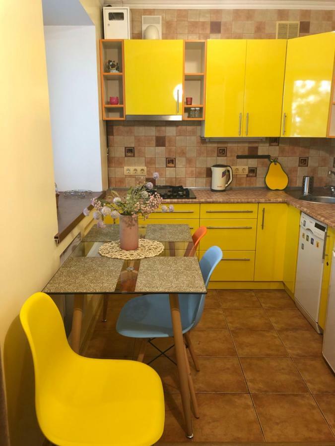 Sun Apartments City Centre Odessa Extérieur photo
