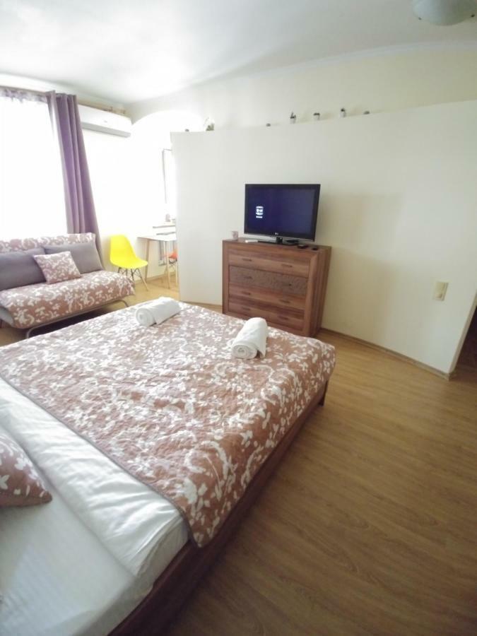 Sun Apartments City Centre Odessa Extérieur photo